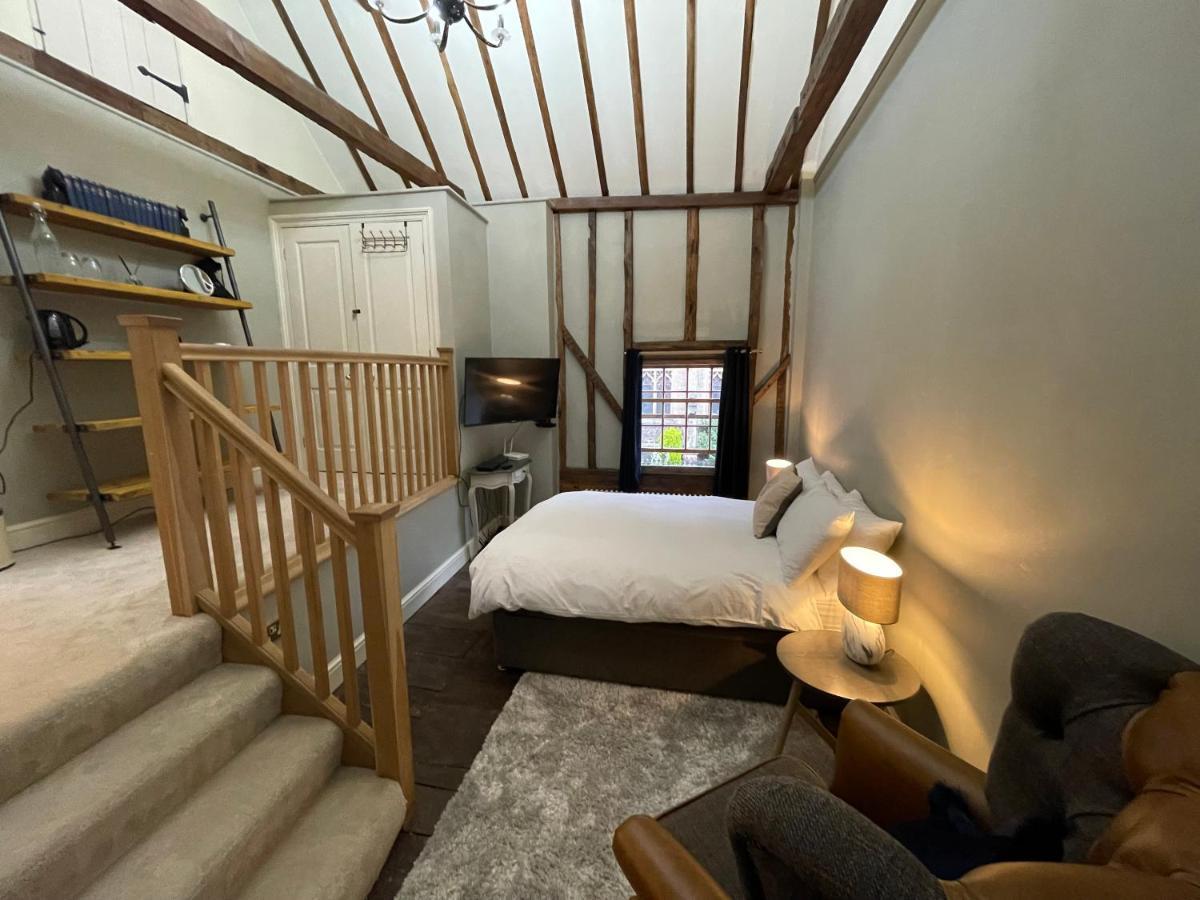 Crownplace Bury St. Edmunds 外观 照片
